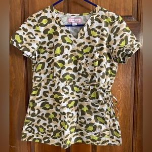 Scrub Top by KOI by Kathy Peterson Woman’s Small